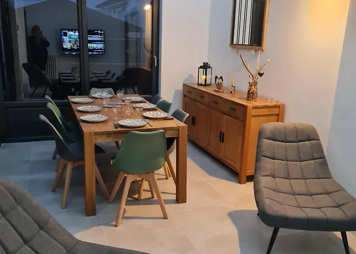 Au Rayon Du Soleil רואה